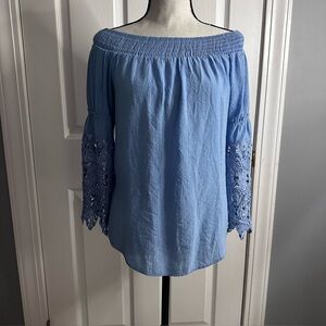 AVON Sky Blue Off-Shoulder Lace Sleeve Top S Boho Style